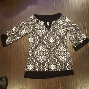 Black and white tunic